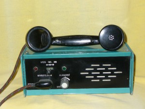Katonai telefon